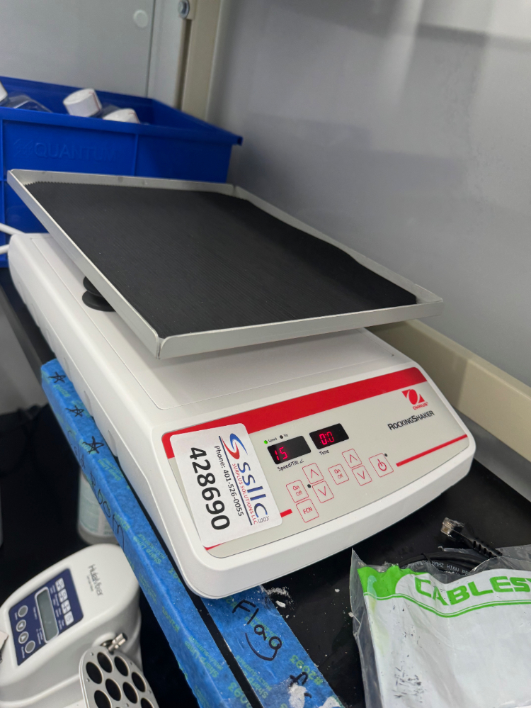 Image of OHAUS Rocking Shaker